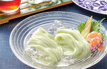 「生」ならではの食感と風味をお楽しみください